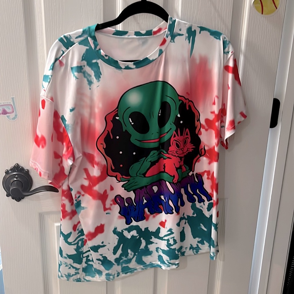 Shein alien shirt